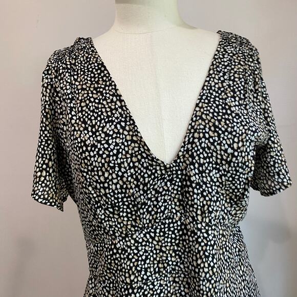 Abercrombie & Fitch Black and White Spotted Printed Mini Dress Size L - Picture 4 of 9